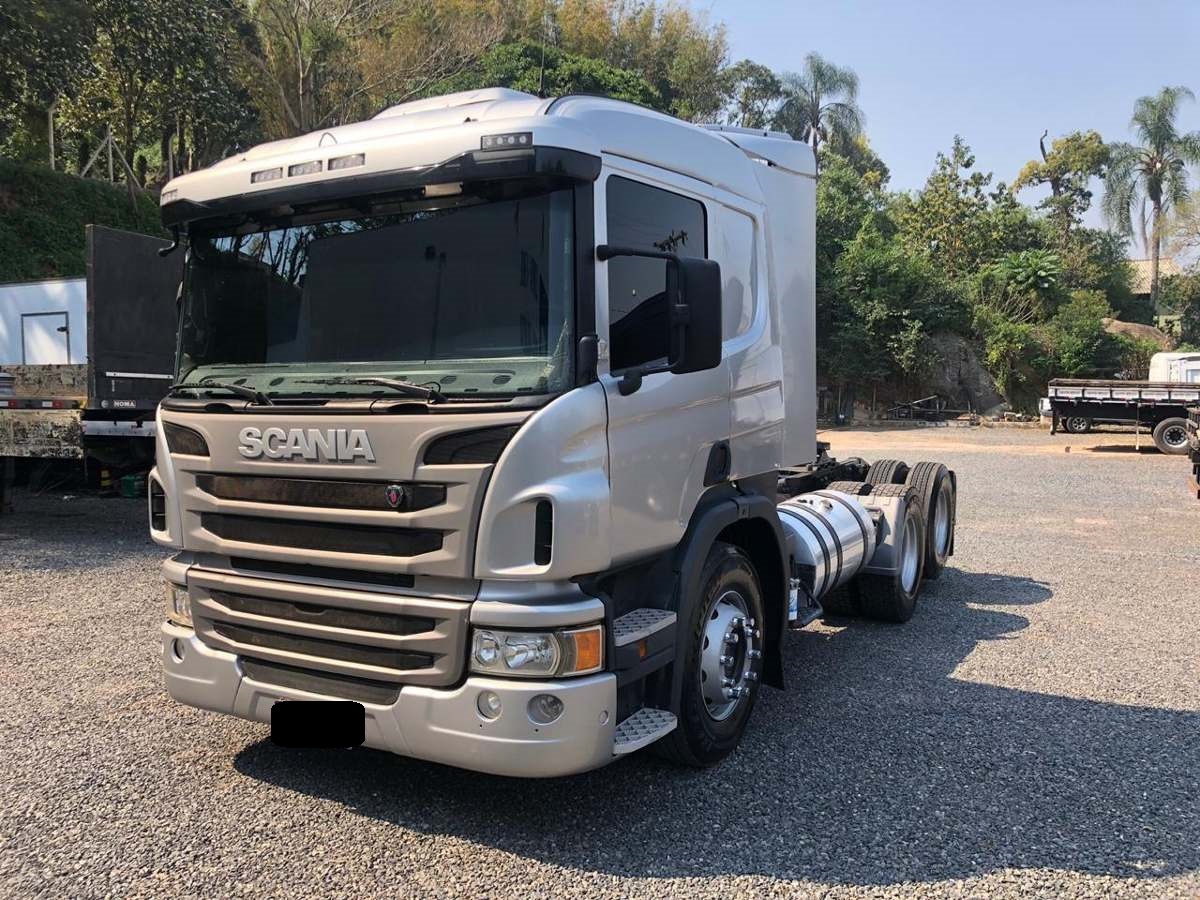 Scania P360 6x2 Manual - 2014