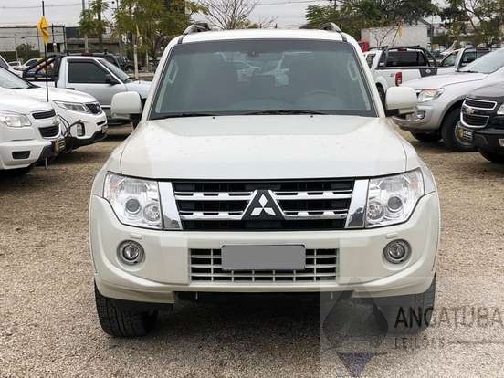 MITSUBISHI PAJERO FULL 3.2 HPE 4X4 16V TURBO INTERCOOLER DIESEL 4P AUTOMÁTICO