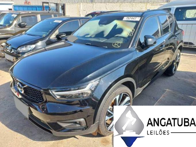 VOLVO XC40 19/20